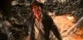 Indiana Jones i en hule med slanger