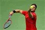 tennisspiller server