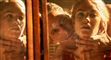 Armie Hammer ses sammen med Lily James i filmen Rebecca