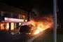 bil i brand ved bilforhandler
