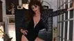 Helena Christensen med lange ben og stilletter
