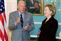 George Shultz og Hillary Clinton