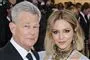 Davids Foster og konen Katharine McPhee poserer 
