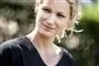 enhjedslistens pernille skipper står uden for i solskin  