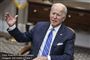 Billede af Joe Biden, som sidder i en stol