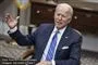 Billede af Joe Biden, som sidder i en stol