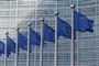 syv Eu-flag blafrer i vinden