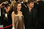 Angelina holder på tvillinger – lidt endnu
