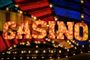 blinkende skilt med påskriften casino