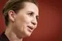 Mette Frederiksen smiler