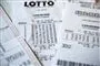 En masse forskellige lotto-kuponer fra Danske Spil. 