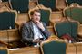 morten messerschmidt sidder i folketingssalen 