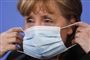 Merkel med mundbind