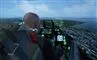 mand sidder i flysimulator