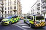 politibiler og ambulancer på gaden i Oslo