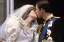 prinssesse diana kysser prins charles ved bryllup