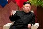 Kim Jong-un gestikulerer