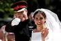 prins harry og megan markle vinker og smiler 