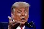 donald trump gestikulerer
