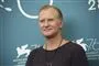 skuespilleren ulrich thomsen poserer for kameraet