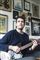 billede af Claes Bang med guitar