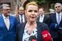 Inger Støjberg interviewes af pressen