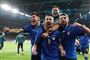 Glade italienske spillere på banen