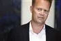 udenrigsminister Jeppe Kofod iført skjorte og jakke 