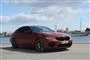 En BMW M5 ved havnen
