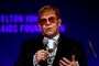 elton john taler i mikrofon
