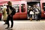 Flere kører uden billet i busser og tog