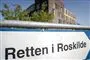 skilt foran retten i roskilde
