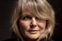 kvinde poserer 