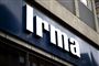 Et Irma-skilt på en facade