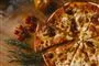 En pizza delt i otte stykker
