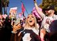 Fans med Britney-skilte jubler