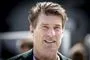 Nærbillede af Michael Laudrup der småsmiler. 