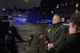 Politiinspektør ved Københavns Politi Rasmus Bernt Skovsgaard orienterer pressen om et skyderi på grænsen mellem Frederiksberg og Nørrebro lørdag.