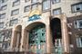 Flere bygninger er blevet smadret i Almaty under den seneste uges store demonstrationer i byen.