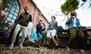 unge danser udenfor