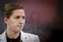 mette frederiksen ser koncentreret ud