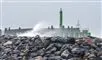 Stormturister ved havet.