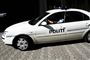 Kvindelig hotelgæst overrasket af nøgen mand