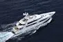 En kæmpe yacht