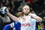 Mikkel Hansen skyder en bold afsted