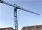 kran ved byggeplads