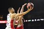 basketballspiller i aktion