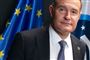 Franskmanden Fabrice Leggeri, der er direktør for EU's grænseagentur Frontex, har tilbudt at træde tilbage. Det sker, efter budgetproblemer og anklager om, at Frontex forhindrer personer i at søge asyl i EU.