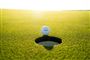 Golfbold ved hul