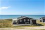 Et sommerhus ved vandet